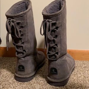Bearpaw laced boots